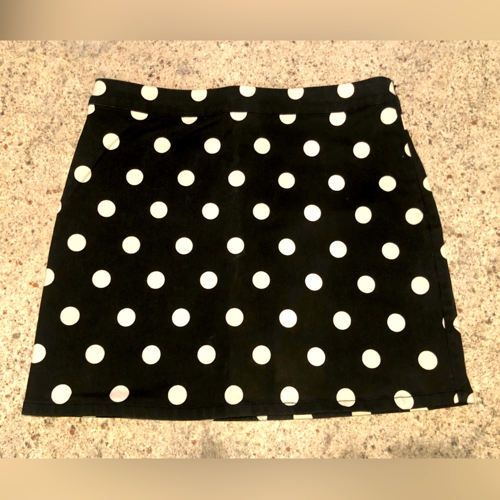 Polka Dot Mini-skirt